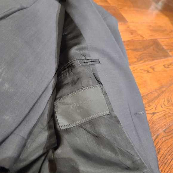 Prada Men' Suit - Picture 3 of 5